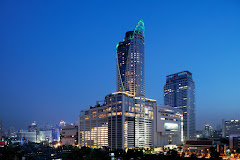 Centara Grand & Bangkok *5
