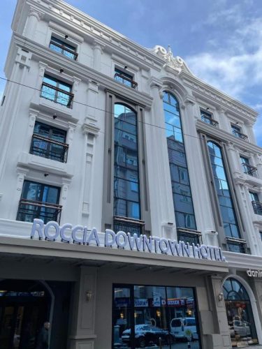 Roccia DownTown Otel *4